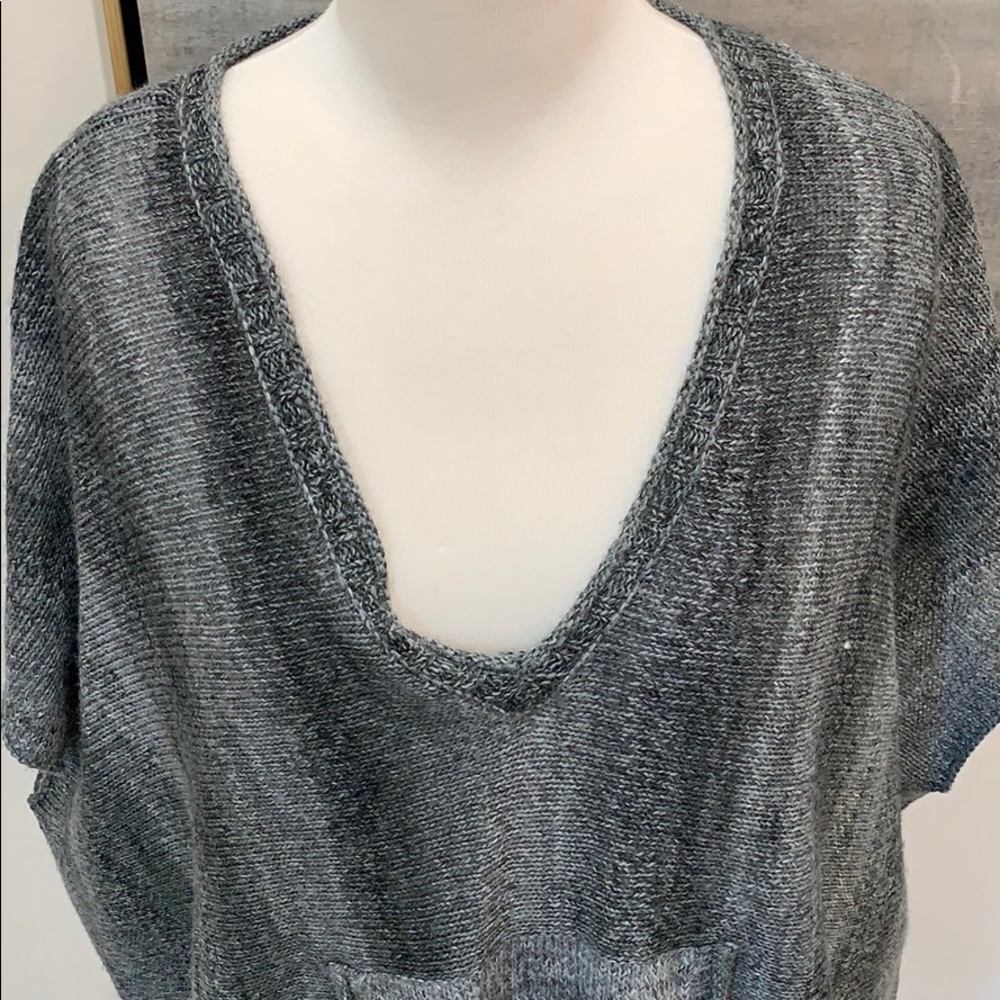 Sweater - Picture 2 of 7